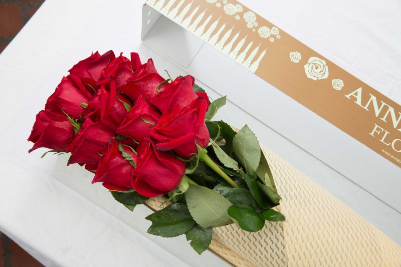 One Dozen Long-Stemmed Roses in Box